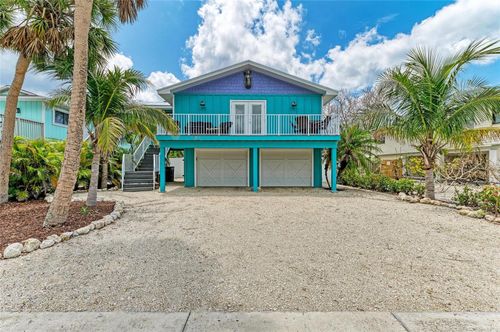 315 Magnolia Ave, ANNA MARIA, FL, 34216 | Card Image