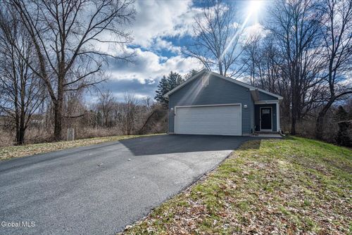 56 Meadowbrook Road, Queensbury, NY, 12804 | Card Image