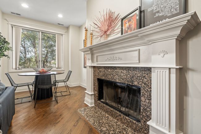 APT-3 - 822 N California Ave, Home with 3 bedrooms, 2 bathrooms and 1 parking in CHICAGO IL | Image 6