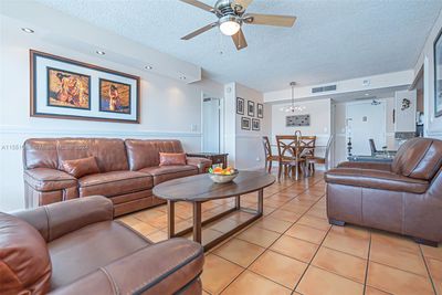 2409 - 301 174th St, Condo with 2 bedrooms, 2 bathrooms and null parking in Sunny Isles Beach FL | Image 3