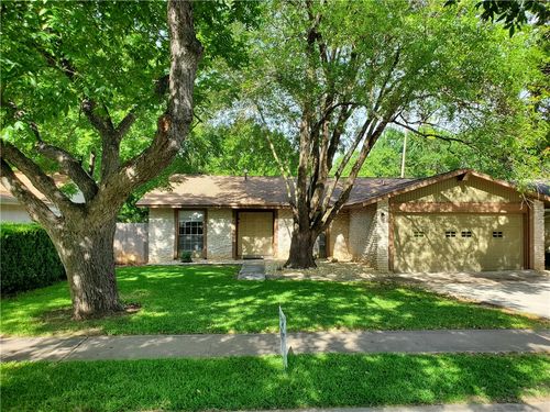 12311 Bainbridge Ln, Austin, TX, 78750-1701 | Card Image