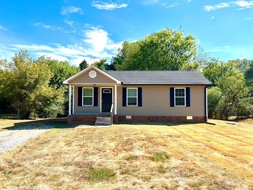 220 Hugh Hunter Rd, Oak Grove, KY, 42262-9108 | Card Image
