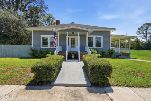 325 S Lake Ave, LAKE BUTLER, FL, 32054-2631 | Card Image