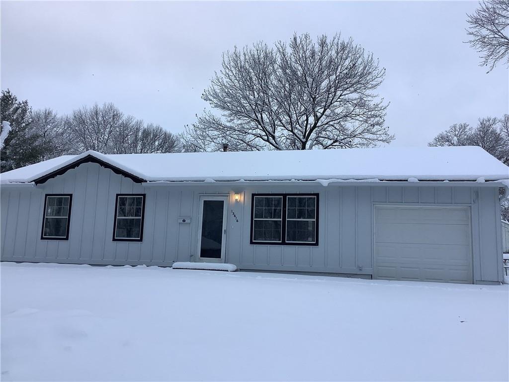 Winchester Ave, Grandview, MO 64030