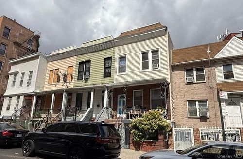 807 E 170th St, Bronx, NY, 10459-1259 | Card Image
