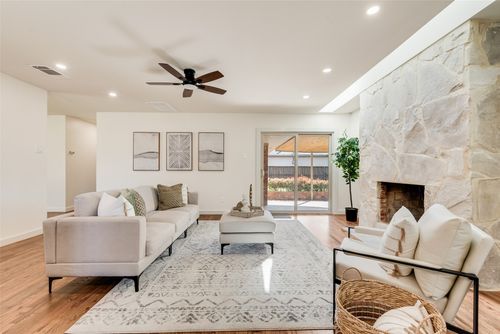 3106 Sharpview Ln, Dallas, TX, 75228-6058 | Card Image