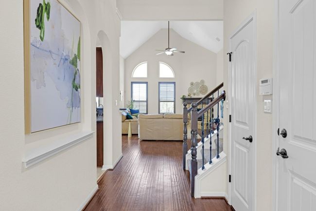 687 Ledgestone Dr, House other with 4 bedrooms, 4 bathrooms and 3 parking in Austin TX | Image 6