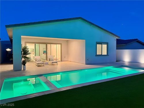 11593 Peregrine Point Ct, Las Vegas, NV, 89138-6443 | Card Image