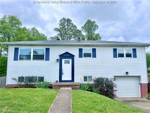 3007 Sansom Ct, Milton, WV, 25541-1032 | Card Image