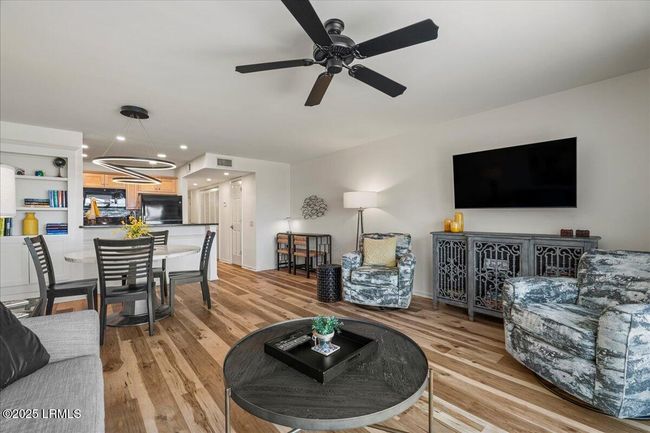 720 N Hampton Ct, Condo with 1 bedrooms, 2 bathrooms and null parking in Fripp Island SC | Image 7