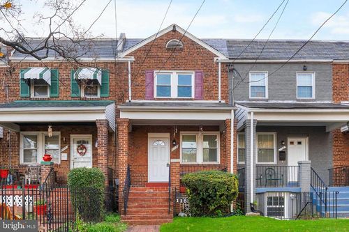 115 36th St Ne, WASHINGTON, DC, 20019-2602 | Card Image