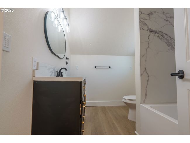 535 E St, House other with 4 bedrooms, 3 bathrooms and 1 parking in Independence OR | Image 29