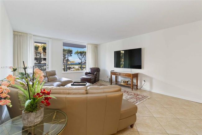 2030 - 3450 S Ocean Blvd, Condo with 2 bedrooms, 2 bathrooms and null parking in Palm Beach FL | Image 10