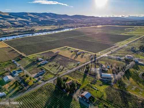 TBD W North River Rd, Prosser, WA, 99350 | Card Image