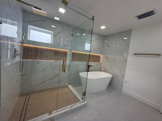 4314 Sw 97 Th Ct, House other with 5 bedrooms, 2 bathrooms and null parking in Miami FL | Image 29