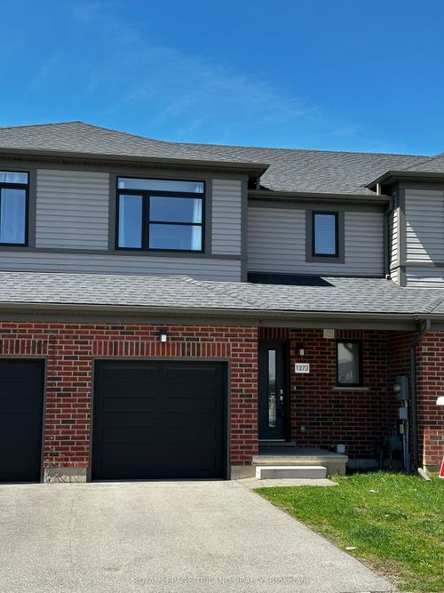 1273 Michael Cir, London, ON, N5V0B8 | Card Image