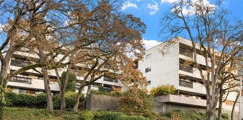 409-3277 Glasgow Ave, Victoria, BC, V8X1M3 | Card Image