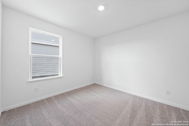 10946 Lafayette Loop, House other with 3 bedrooms, 2 bathrooms and null parking in Converse TX | Image 15
