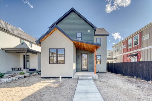 224 Old Stage Rd, Salida, CO, 81201-8906 | Card Image