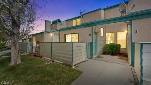 apt-13-44460 15th St E, Lancaster, CA, 93535-6329 | Card Image