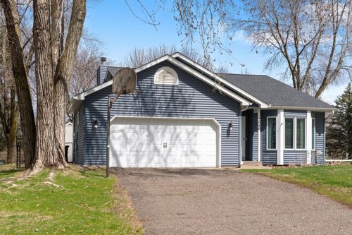 7546 17th St N, Oakdale, MN, 55128-5611 | Card Image