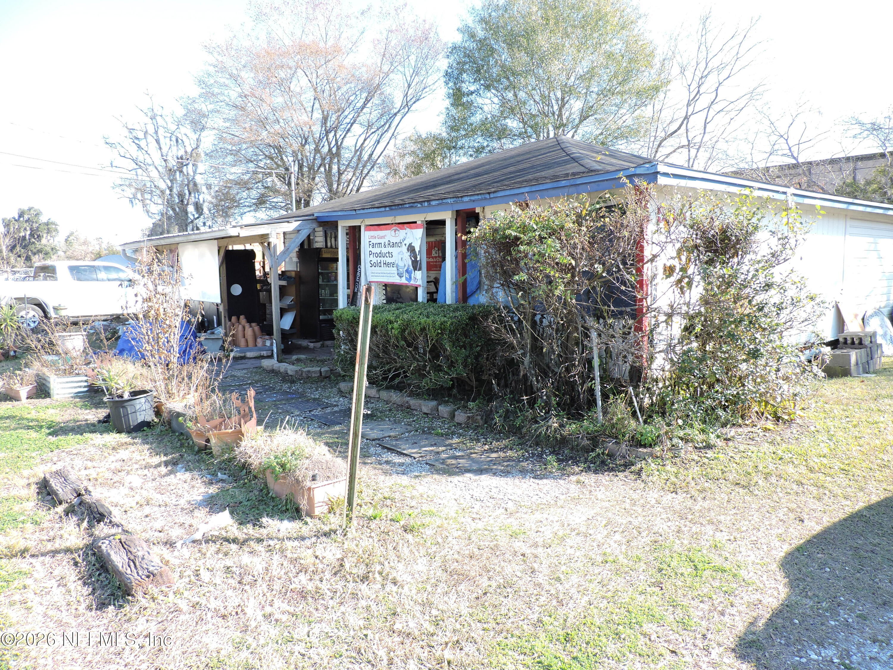 535 College Dr, Middleburg, FL 32068