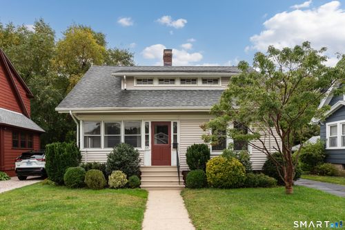 64 Francis St, East Haven, CT, 06512-2807 | Card Image