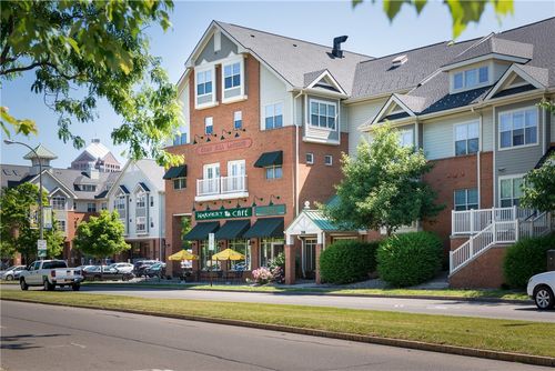 apt-210-250 Exchange Blvd, Rochester, NY, 14608-2700 | Card Image