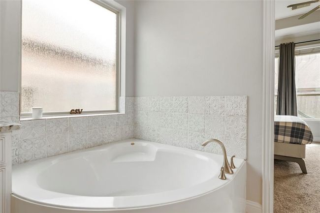2023 Aspen Point Ln, House other with 4 bedrooms, 3 bathrooms and 2 parking in Rosenberg TX | Image 29