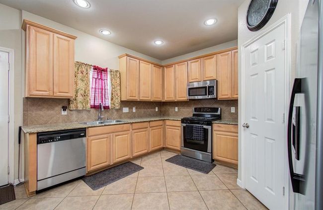 21522 Amesbury Meadow Ln, House other with 5 bedrooms, 3 bathrooms and 2 parking in Spring TX | Image 24