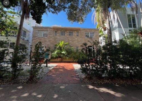 828 Pennsylvania Ave, Miami Beach, FL, 33139-5711 | Card Image