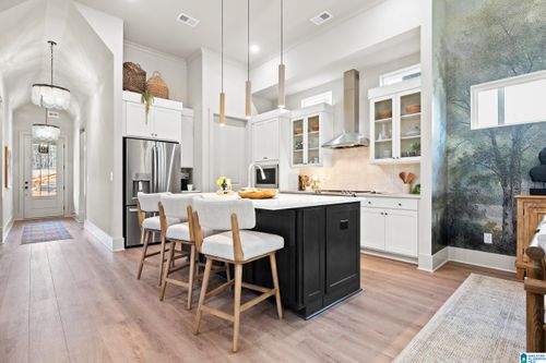 4043 Adrian St, HOOVER, AL, 35244-6511 | Card Image