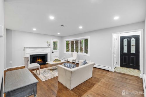 3 Ranger Road, East Brunswick, NJ, 08816 | Card Image