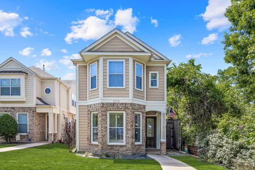 1215 N Bishop Ave, Dallas, TX, 75208-4118 | Card Image