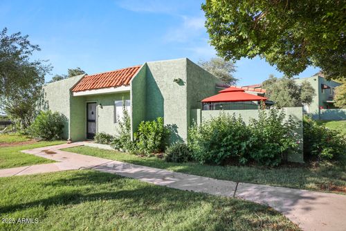 735 E Cochise Dr, Phoenix, AZ, 85020-1508 | Card Image