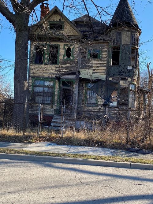 4600 Moran St, Detroit, MI, 48207-1742 | Card Image