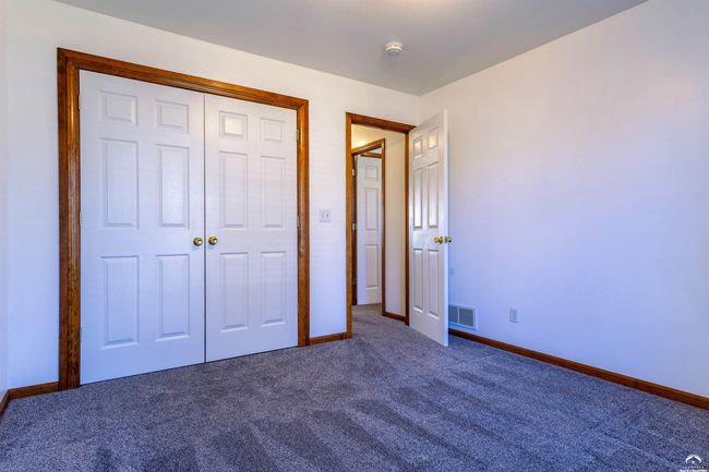 1306 S Raintree Dr, House other with 3 bedrooms, 2 bathrooms and null parking in Tonganoxie KS | Image 17