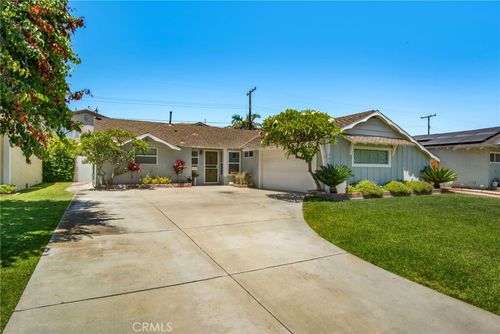 9099 Via Vista Dr, Buena Park, CA, 90620-4130 | Card Image