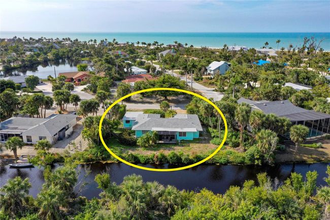 1057 Blue Heron Dr, House other with 2 bedrooms, 3 bathrooms and null parking in Sanibel FL | Image 8