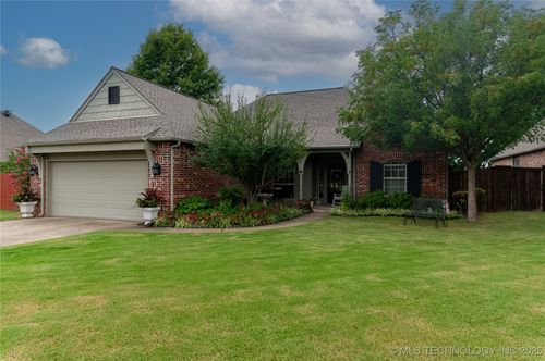 1502 W 117th St S, Jenks, OK, 74037-4229 | Card Image