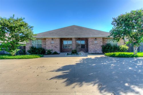 2325 Antelope Ln, College Station, TX, 77845-6594 | Card Image