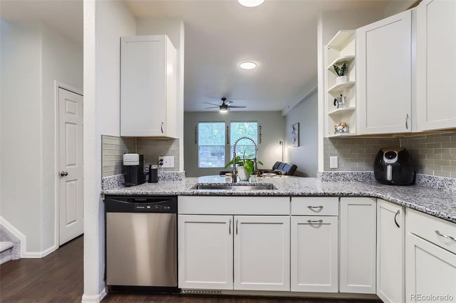 UNIT-1E - 9758 Laredo St, Condo with 3 bedrooms, 3 bathrooms and 2 parking in Commerce City CO | Image 6