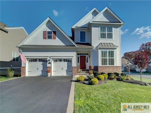 2 Pelican Ct, Ocean, NJ, 07712-3287 | Card Image