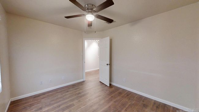 321 Hinge Loop, House other with 3 bedrooms, 3 bathrooms and null parking in Cibolo TX | Image 14