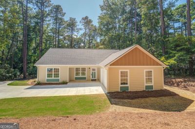 110 - 110 Goldfinch Drive, House other with 3 bedrooms, 2 bathrooms and 2 parking in Monticello GA | Image 1