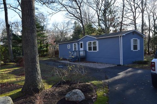 19 Jacob Perry Dr, Charlestown, RI, 02813-3197 | Card Image
