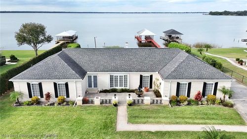 275 Catfish Creek Rd, Lake Placid, FL, 33852-9104 | Card Image