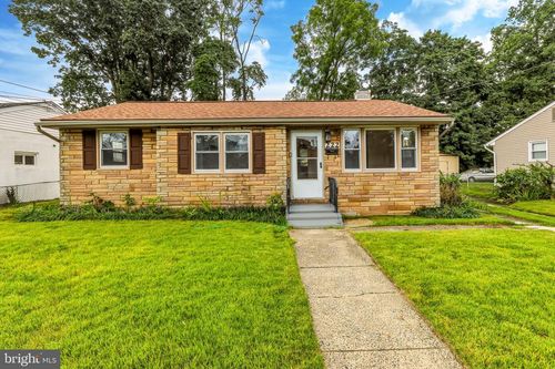 222 Miller Ave, Lawnside, NJ, 08045-1625 | Card Image