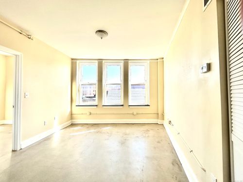 fl-3a-77 Bank St, Waterbury, CT, 06702-2209 | Card Image