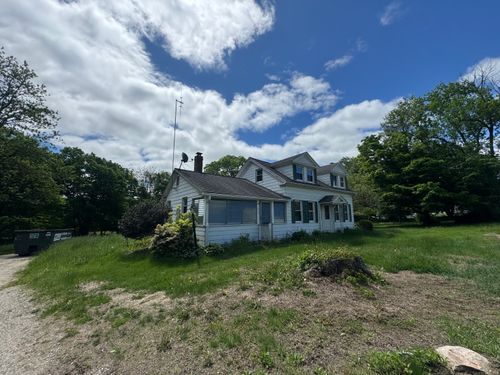 602 Pomfret St, Putnam, CT, 06260-2902 | Card Image
